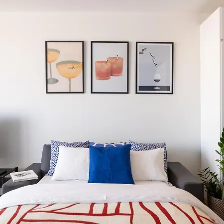 Urban Chic Residences شقة *