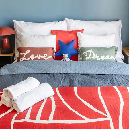 Urban Chic Residences *